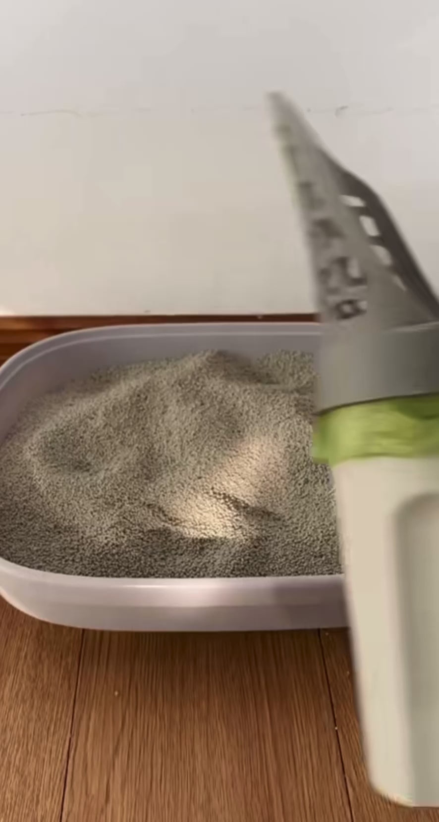 Pala Recogedor Para Arenero Gato 2 en 1 Dispensador De Bolsas